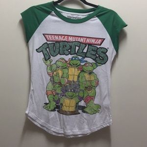Short sleeve top